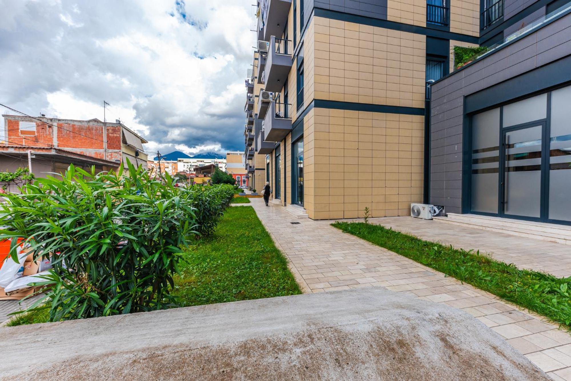 Apartment Mint By